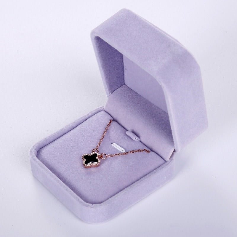 Velvet Jewelry Box – Elegant Packaging & Storage Case for Rings, Earrings & Necklaces