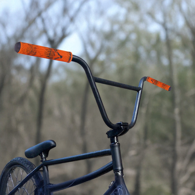 165MM Bike Handlebar Grips – Soft Rubber with Colored Plugs for Bikes, Scooters & MTB