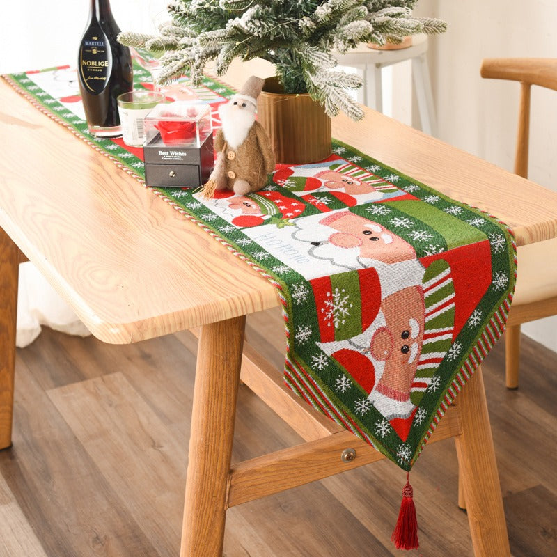 Knitted Christmas Tablecloth & Table Flag - Creative Holiday Table Decorations