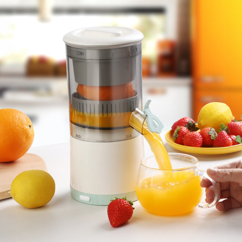 Portable USB-Rechargeable Slow Juicer for Oranges, Lemons & Other Fruits – Handy Electric Blender for Home Kitchens