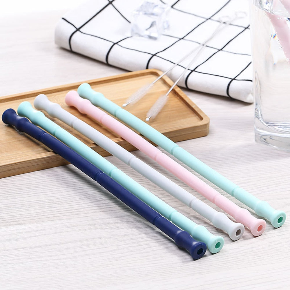 Collapsible Silicone Reusable Straw – Foldable Eco Straw with Case & Cleaning Brush