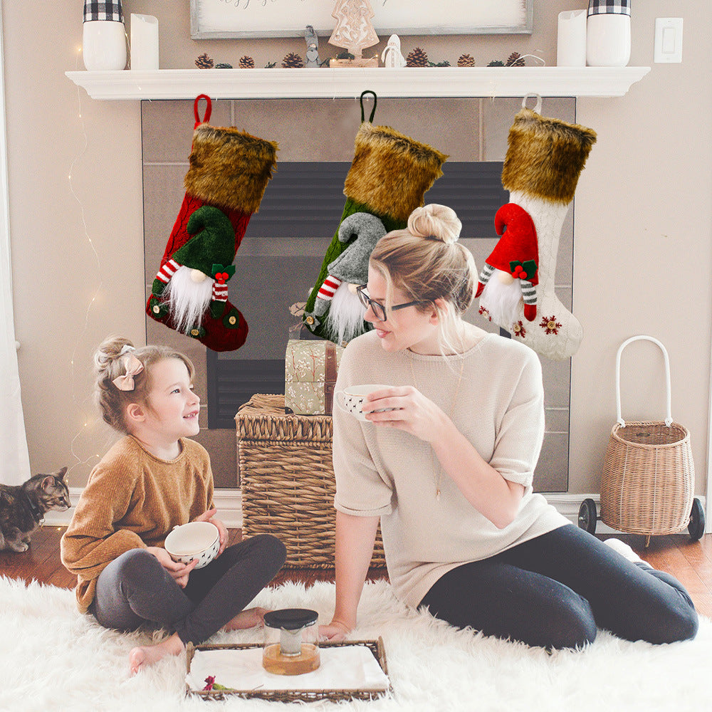 Faceless Doll Plush Christmas Socks - Creative Gift Socks & Elderly Xmas Socks